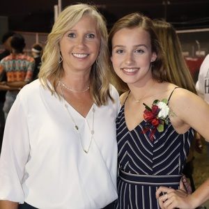 Meet your Posher, Caroline